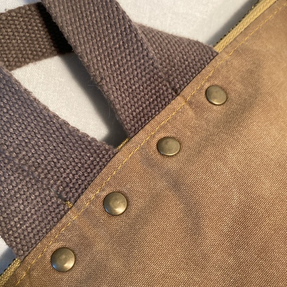 Rachel-Elise weather resistant cotton canvas backpack - Picture 6 of 16